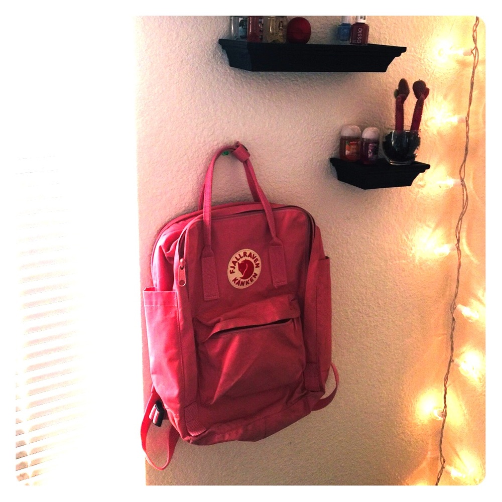 Fjallraven Kanken backpack 13 inch
